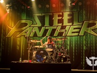 2022-11-12-Steel-Panther-Theatre-Corona-0040
