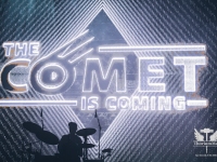The-comet-is-coming-TH-14