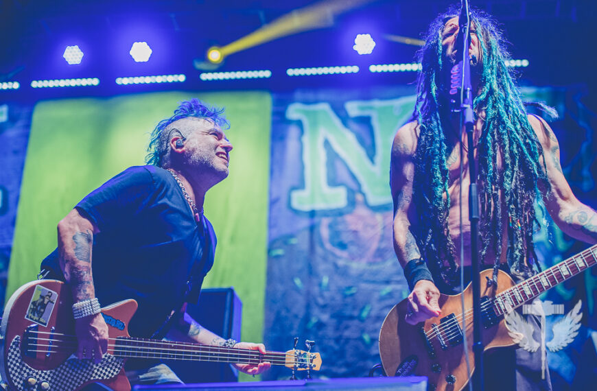 NOFX + Descendents + … (photos) @ Parc Olympique (Montréal)