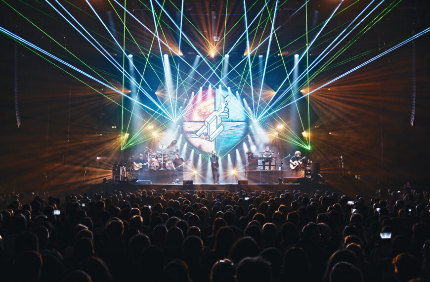 Australian Pink Floyd Show – Un hommage et une redécouverte @ Place Bell (Laval, Québec)